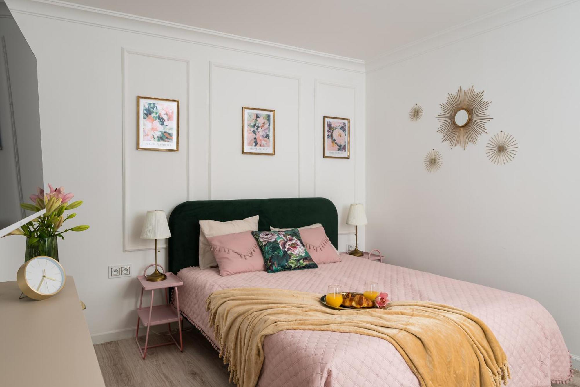 Lovely Downtown At Lively Hoza Street, Discover On Foot Apartamento Varsovia
